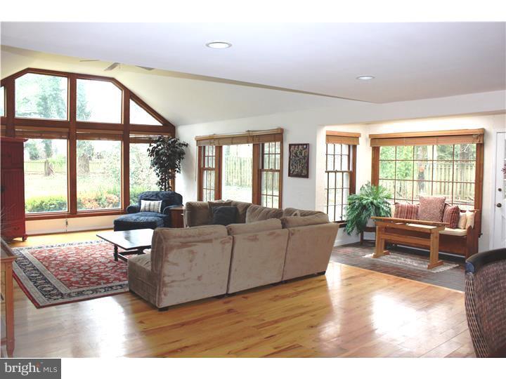 636 Dorset Road Devon, PA 19333 - Photo 5 of 25 Family Room