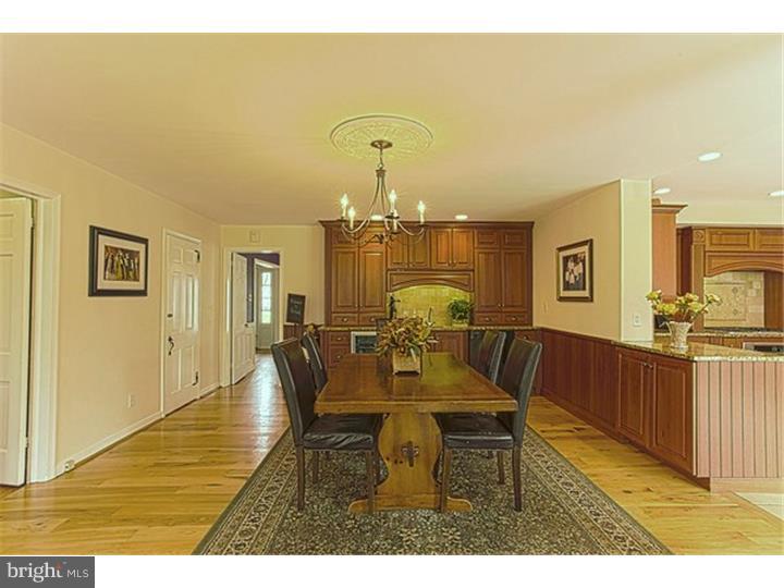 636 Dorset Road Devon, PA 19333 - Photo 8 of 25 Breakfast Room