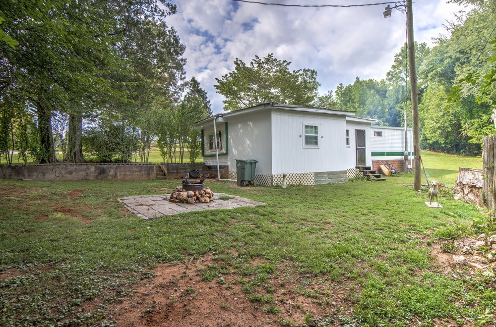 1522 Old Seneca Road Central, SC 29630 - Photo 11 of 28 Back right View of 1522 Old Seneca Rd