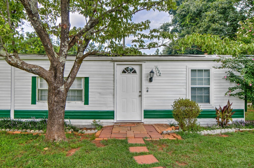 1522 Old Seneca Road Central, SC 29630 - Photo 2 of 28 Front Entrance of 1522 Old Seneca Rd