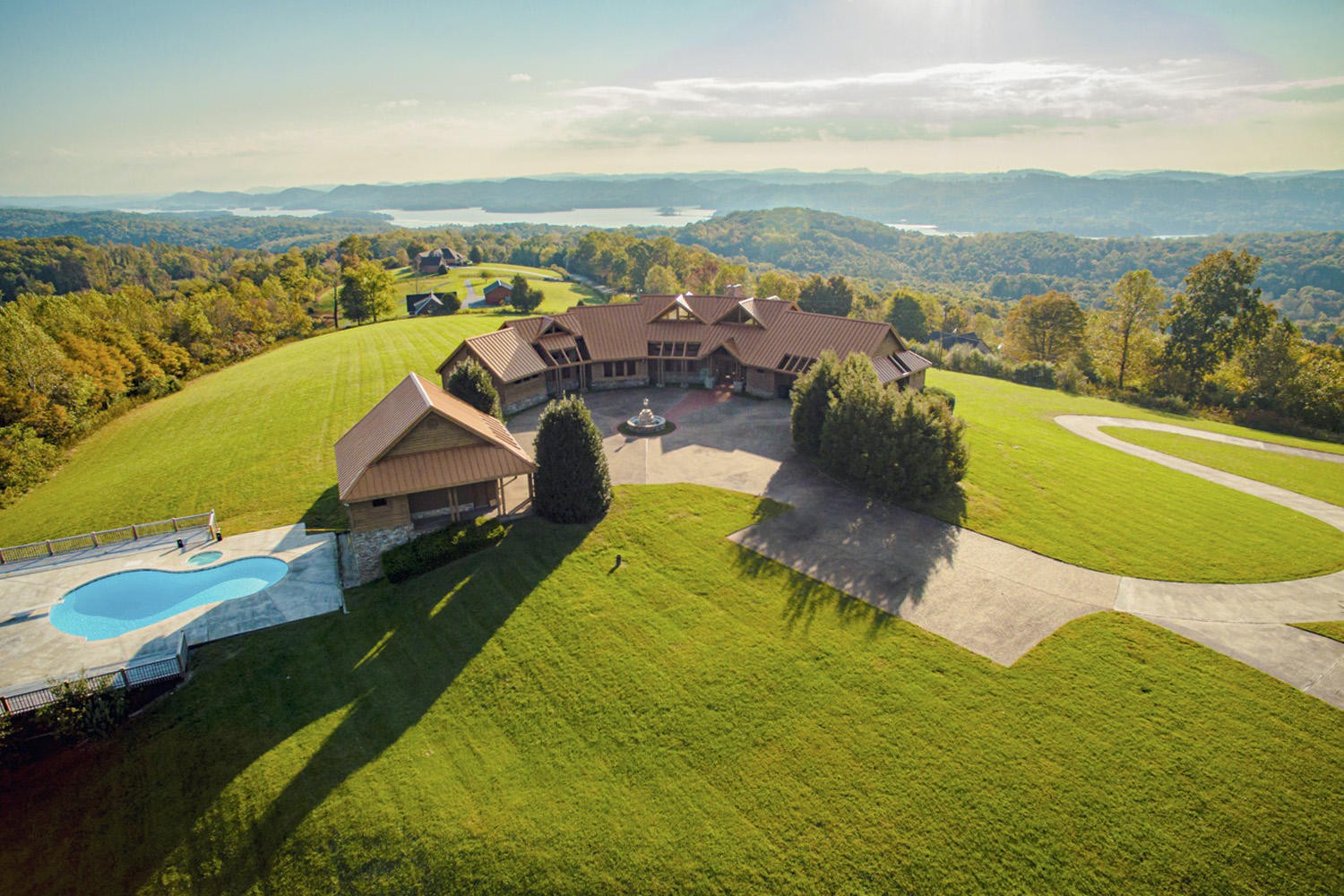 357 Loyston Point Road Andersonville, TN 37705 - Photo 4 of 40 Gallery Image 4