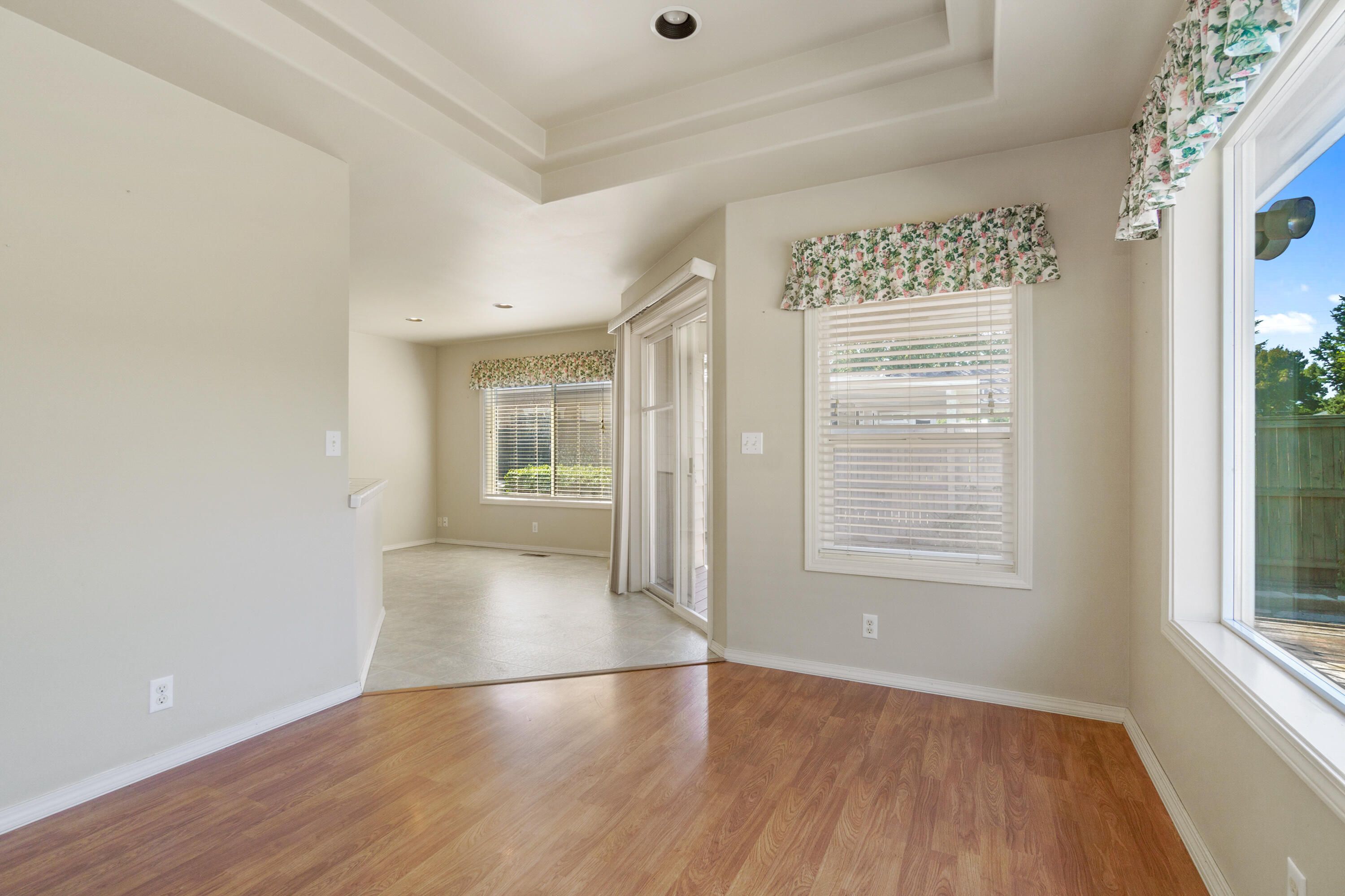 2435 Spring Street Medford, OR 97504 - Photo 34 of 49 SS (35)