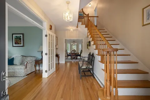 $1,249,000 | 4 Harborview Road, Hull, MA 02045