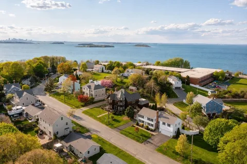 $1,249,000 | 4 Harborview Road, Hull, MA 02045