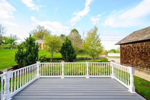 $1,249,000 | 4 Harborview Road, Hull, MA 02045