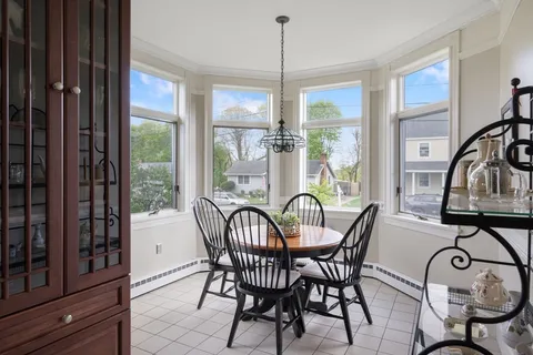 $1,249,000 | 4 Harborview Road, Hull, MA 02045