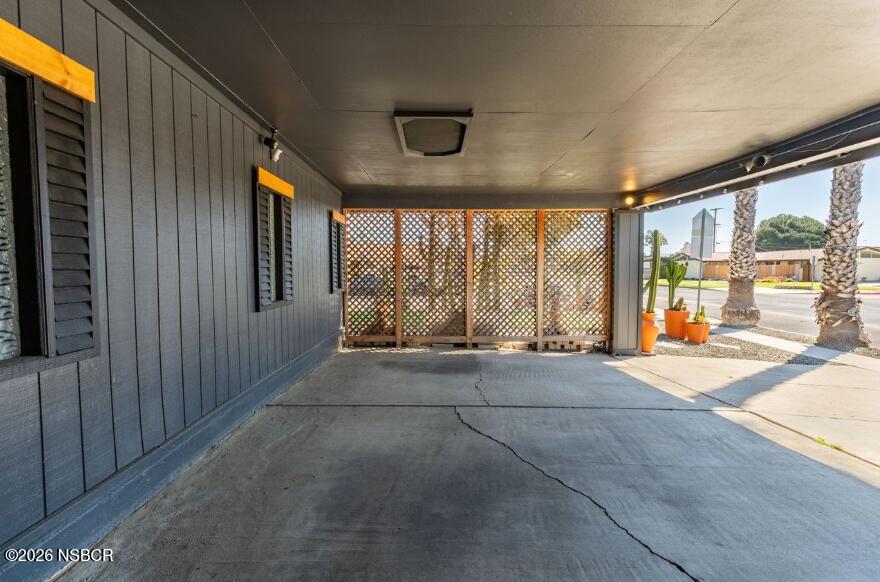 809 East Barton Avenue Lompoc, CA 93436 - Photo 3 of 23 Screenshot 2026-04-01 10.12.01 AM