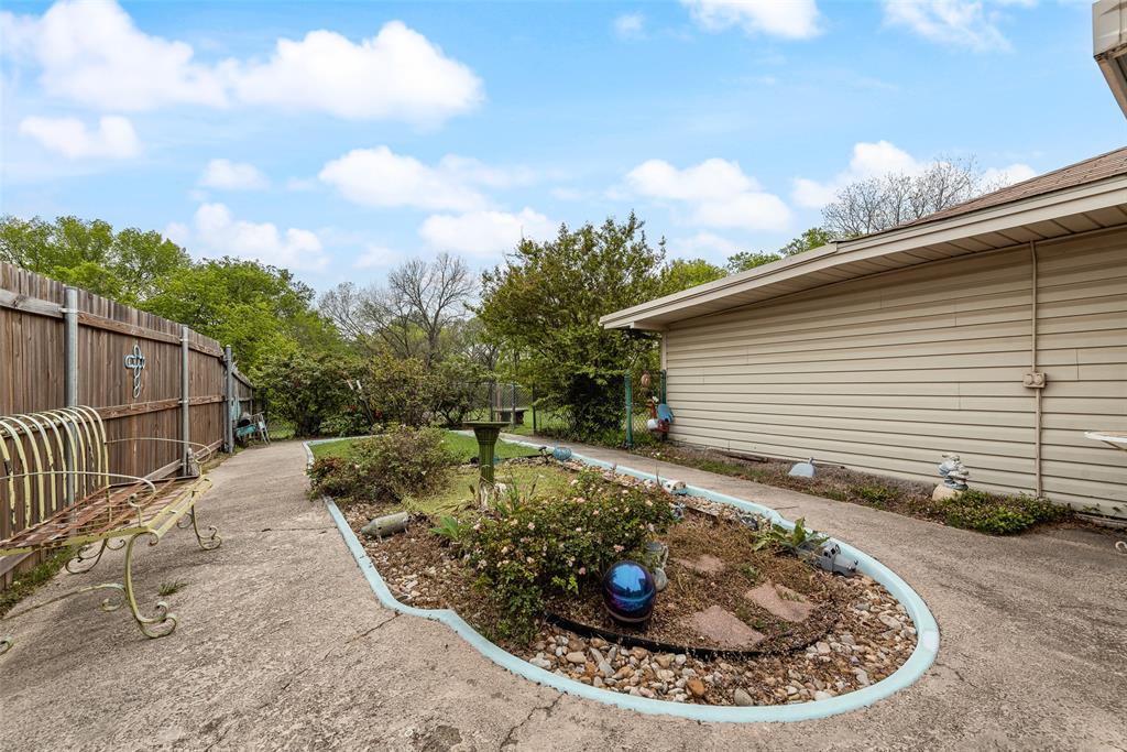 830 Mt Zion Road Midlothian, TX 76065 - Photo 32 of 36