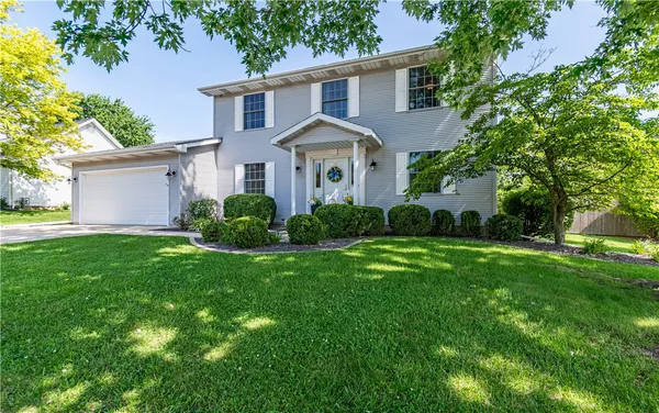 $299,000 | 1202 West Pineview Court, Decatur, IL 62526
