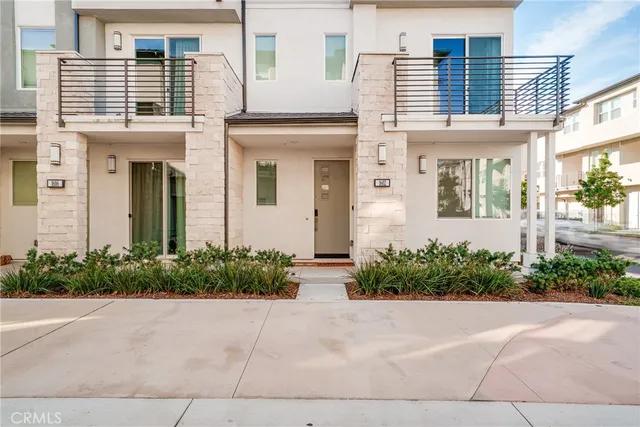 $1,099,000 | 1602 West Bushell Street, Anaheim, CA 92805