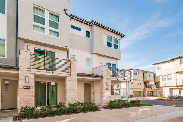 $1,099,000 | 1602 West Bushell Street, Anaheim, CA 92805