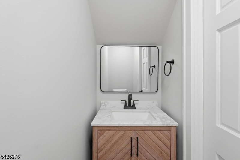 53 Brooklyn Road Stanhope, NJ 07874 - Photo 15 of 23