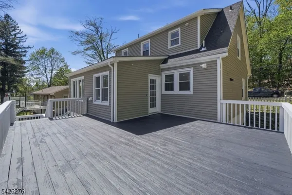 $549,000 | 53 Brooklyn Road, Stanhope, NJ 07874