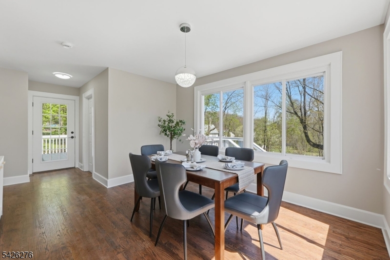 53 Brooklyn Road Stanhope, NJ 07874 - Photo 7 of 23