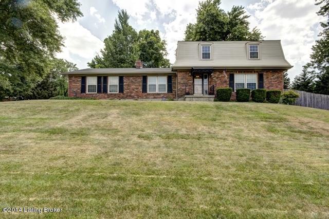8904 La Costa Road Louisville, KY 40299 - Photo 1 of 44 Front