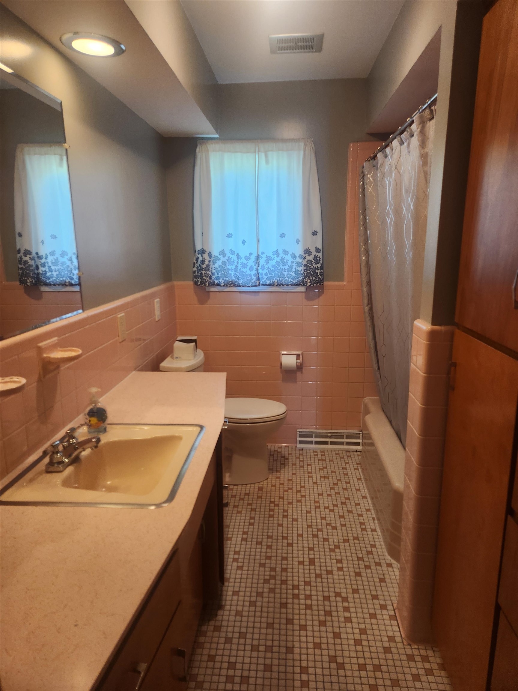 1974 West Youngs Ditch Road Bay City, MI 48708 - Photo 21 of 37