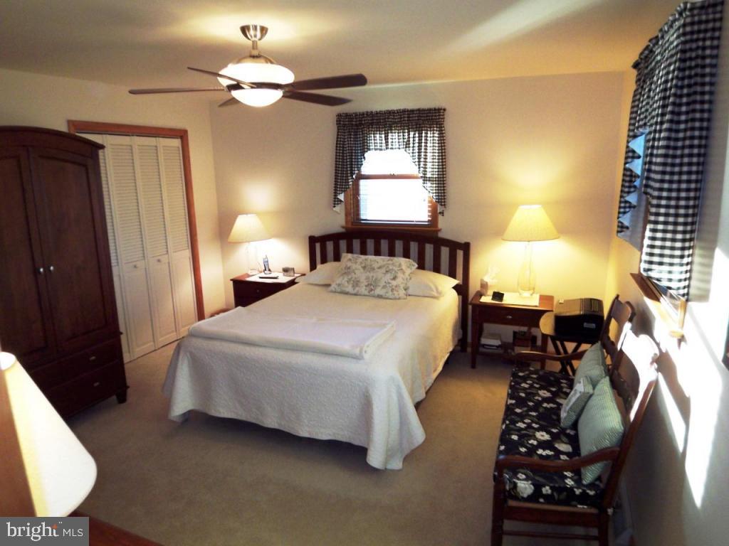 660 Snyder Road Lititz, PA 17543 - Photo 15 of 19