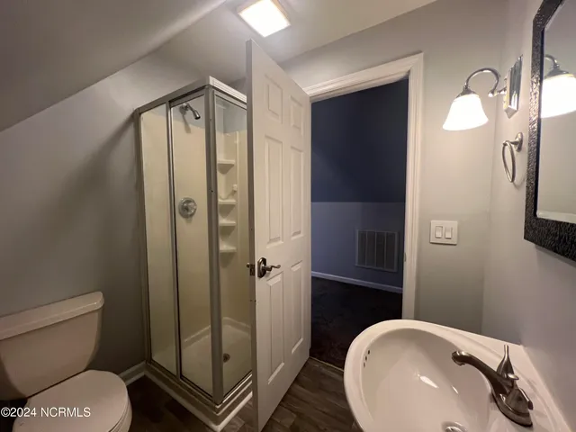 $2,250 | 102 Seminole Court, West End, NC 27376