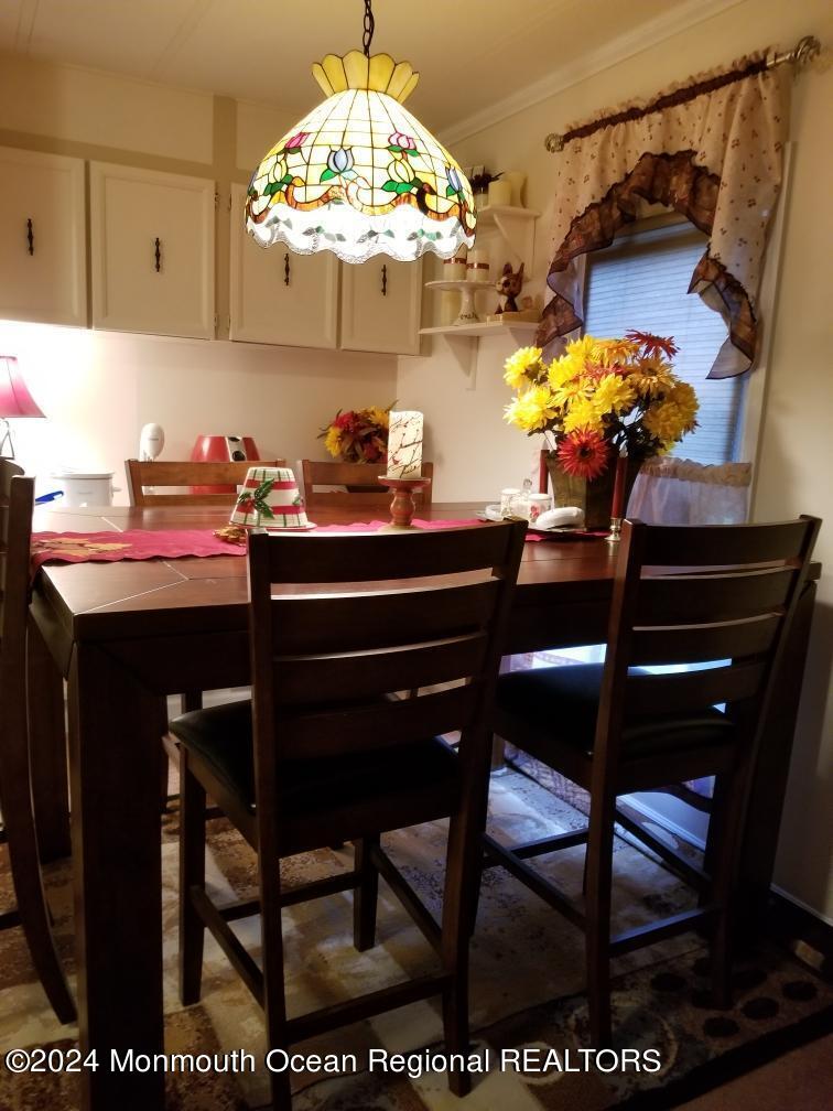 8 Eagle Road Jackson, NJ 08527 - Photo 10 of 21 8 Eagle Dining Area 1