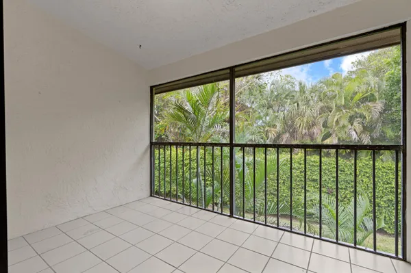 $2,300 | 3139 Millwood Terrace, Unit M225, Boca Raton, FL 33431