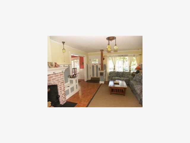 810 Crossway Road Burlingame, CA 94010 - Photo 2 of 9 Gallery Image 2