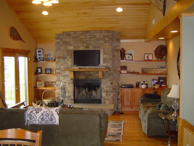102 South Westridge Road Slatyfork, WV 26291 - Photo 3 of 17 Gallery Image 3