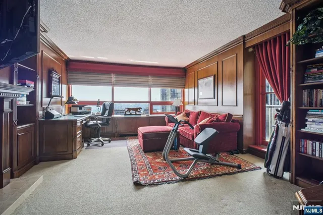 $1,275,000 | 800 Palisade Avenue, Unit PH21A, Fort Lee, NJ 07024