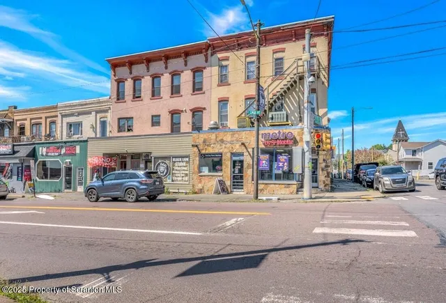 a car parked in front of a building