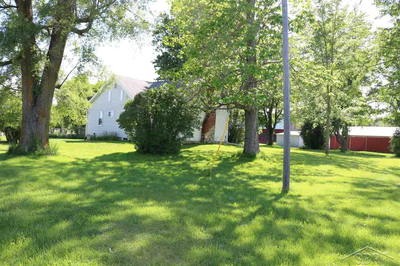 445 West Howard Road Beaverton, MI 48612 - Photo 1 of 10 Front