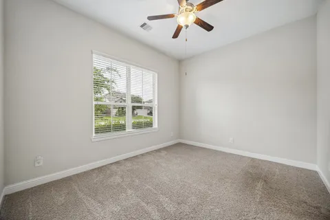 $445,000 | 3002 Golden Honey Lane, Richmond, TX 77406