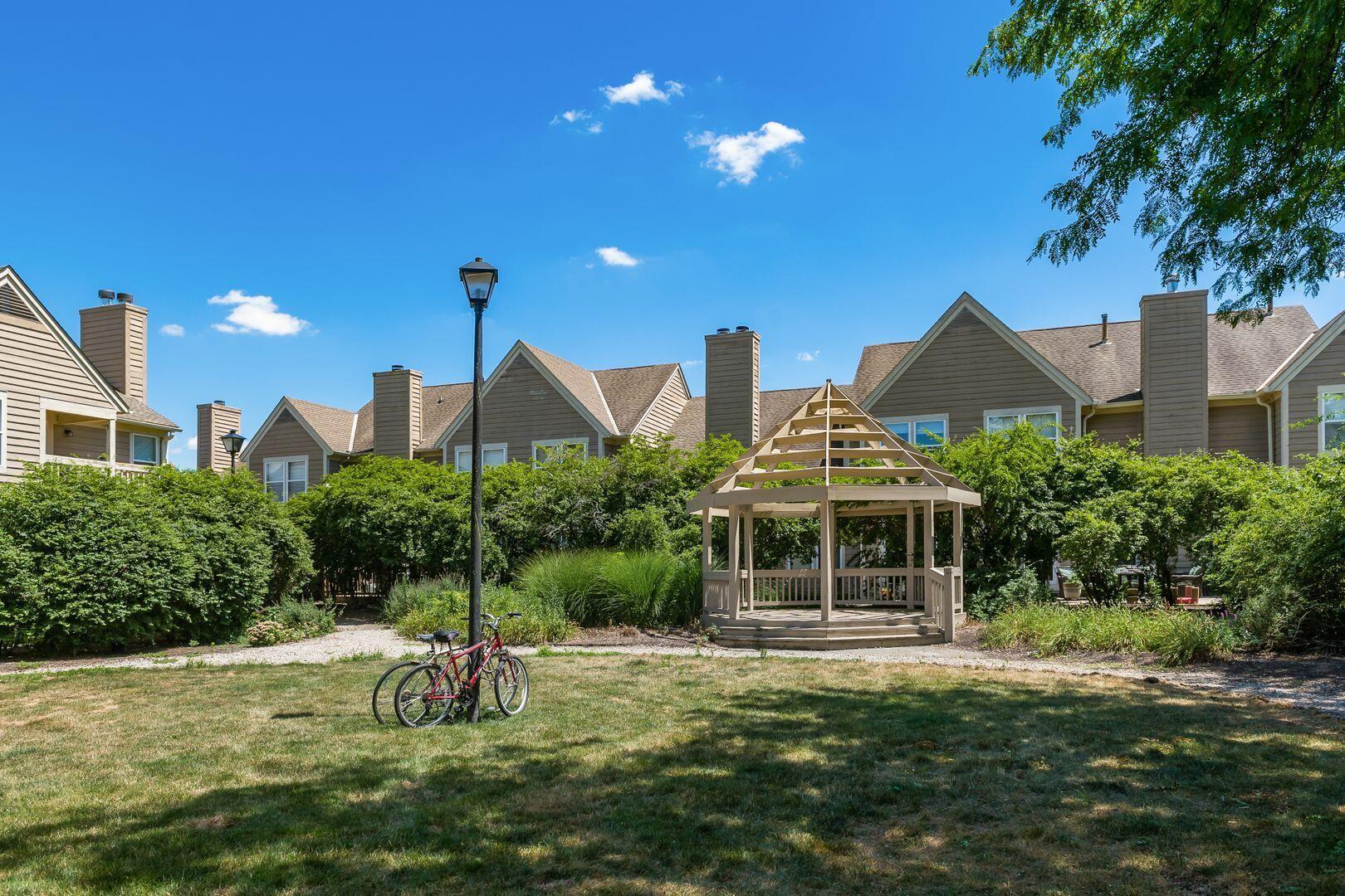 3384 Smiley Road, Unit 3384 Columbus, OH 43221 - Photo 48 of 65 048_ Eastwoodlands Trail-1098