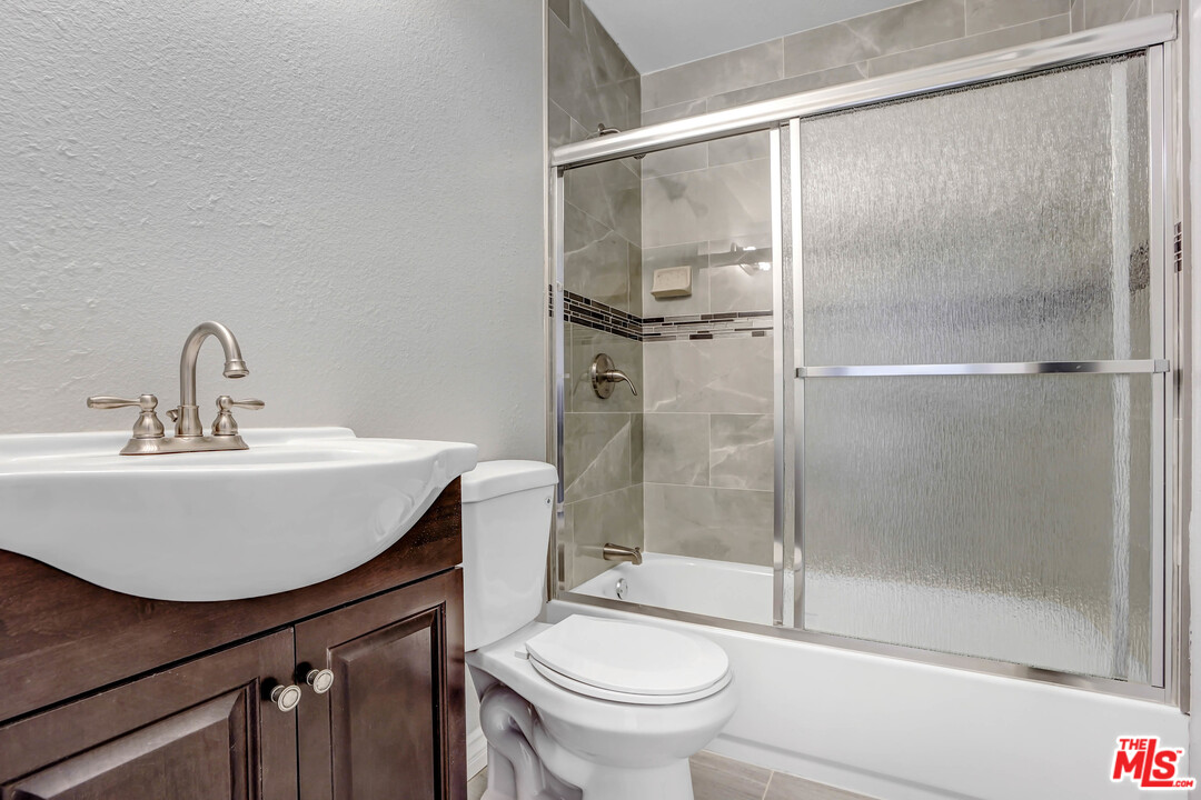 23889 S Road Apple Valley, CA 92307 - Photo 14 of 14