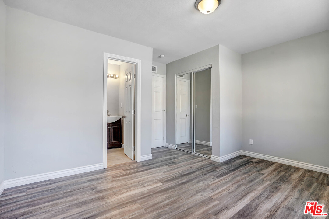 23889 S Road Apple Valley, CA 92307 - Photo 10 of 14