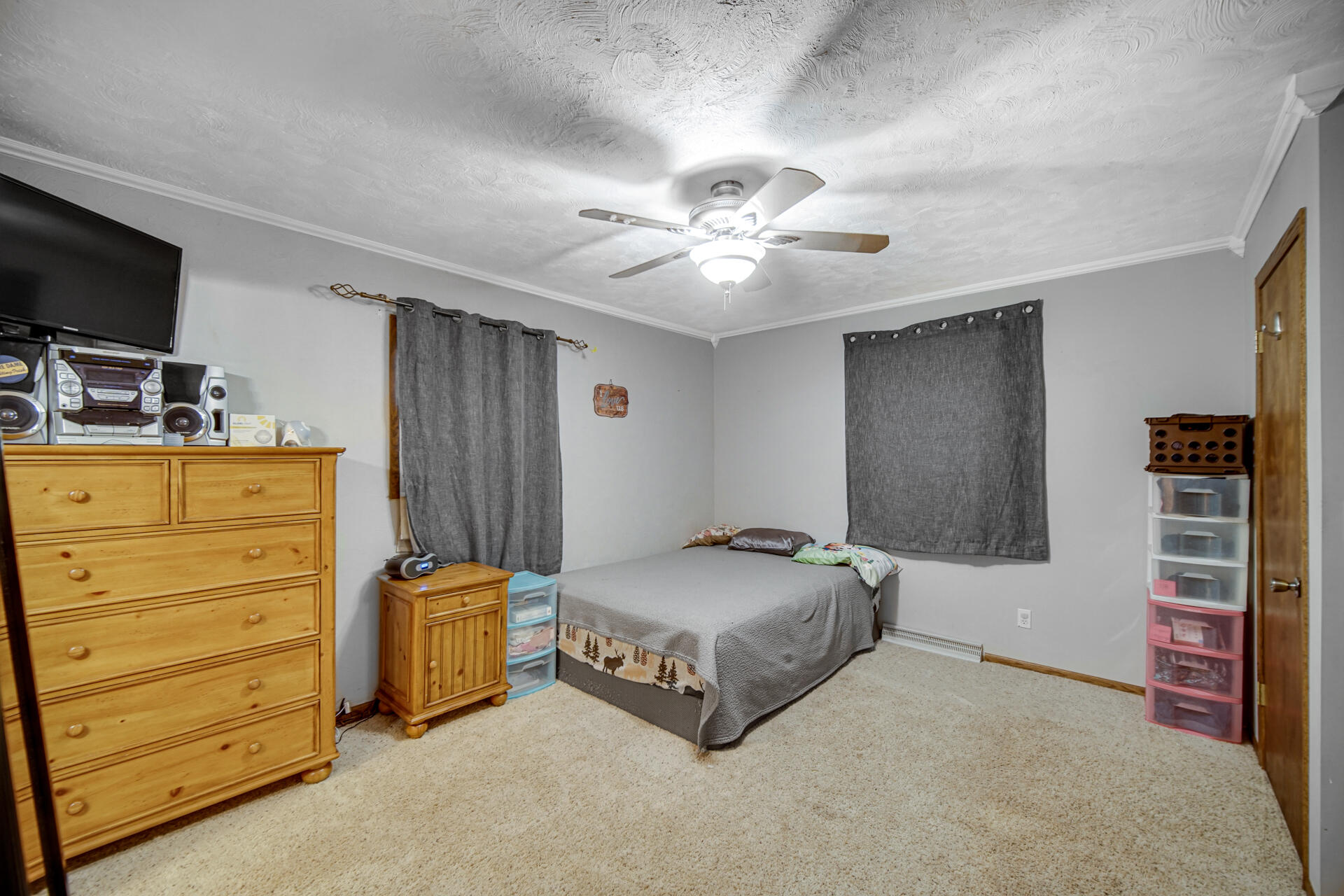 1112 East Division Road La Porte, IN 46350 - Photo 12 of 26 1920x1280