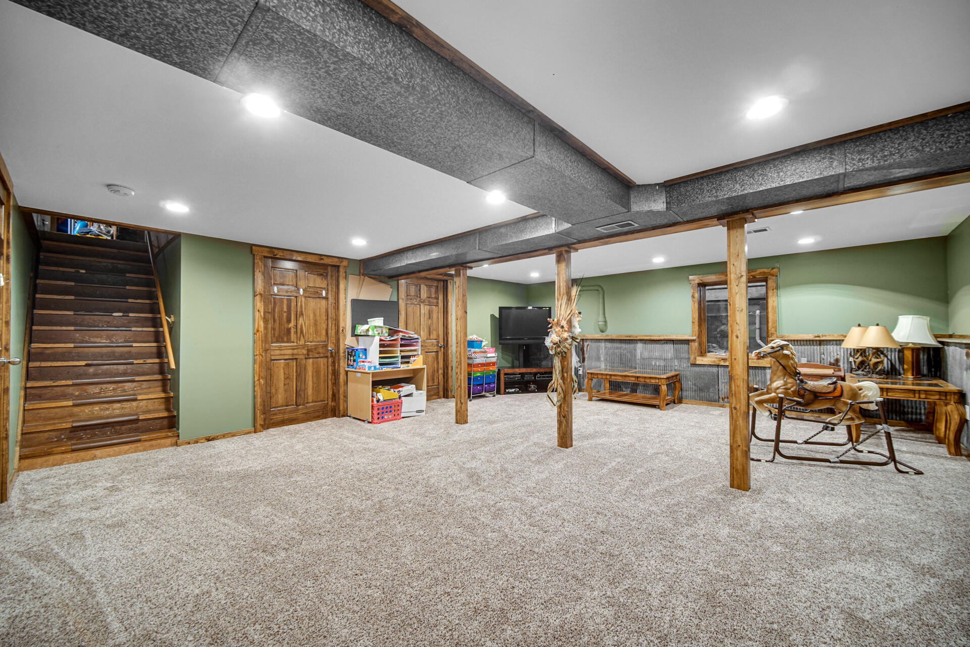 1112 East Division Road La Porte, IN 46350 - Photo 15 of 26 1920x1280