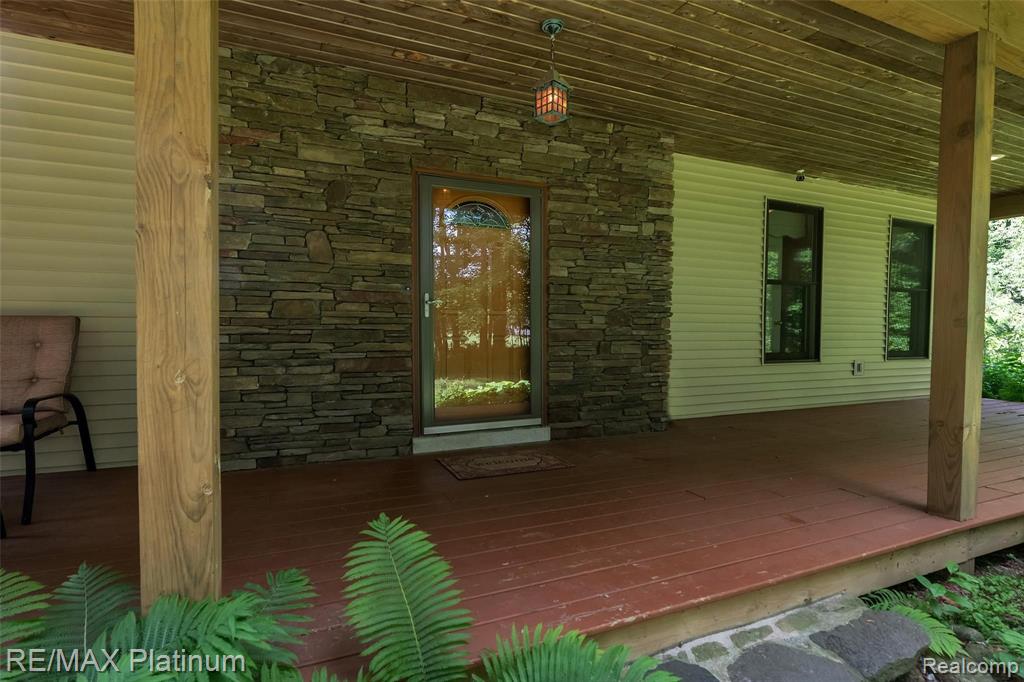 4664 Hinchey Road Howell, MI 48843 - Photo 5 of 64