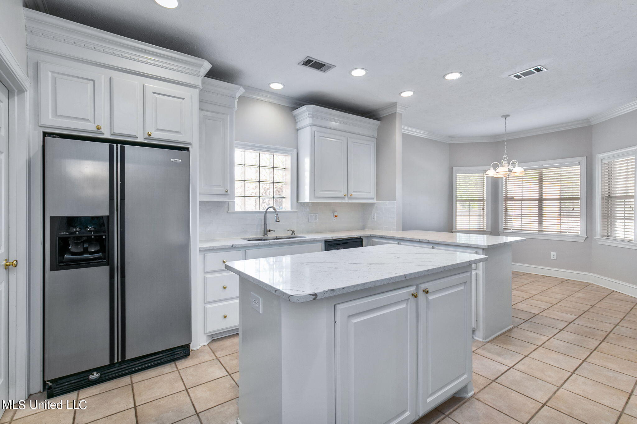 706 Danforth Drive Madison, MS 39110 - Photo 9 of 41 40-web-or-mls-706 Danforth-40