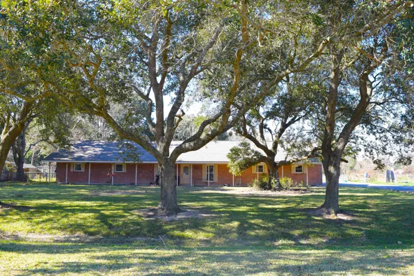 $269,900 | 1746 Orchid Lane, Winnie, TX 77665