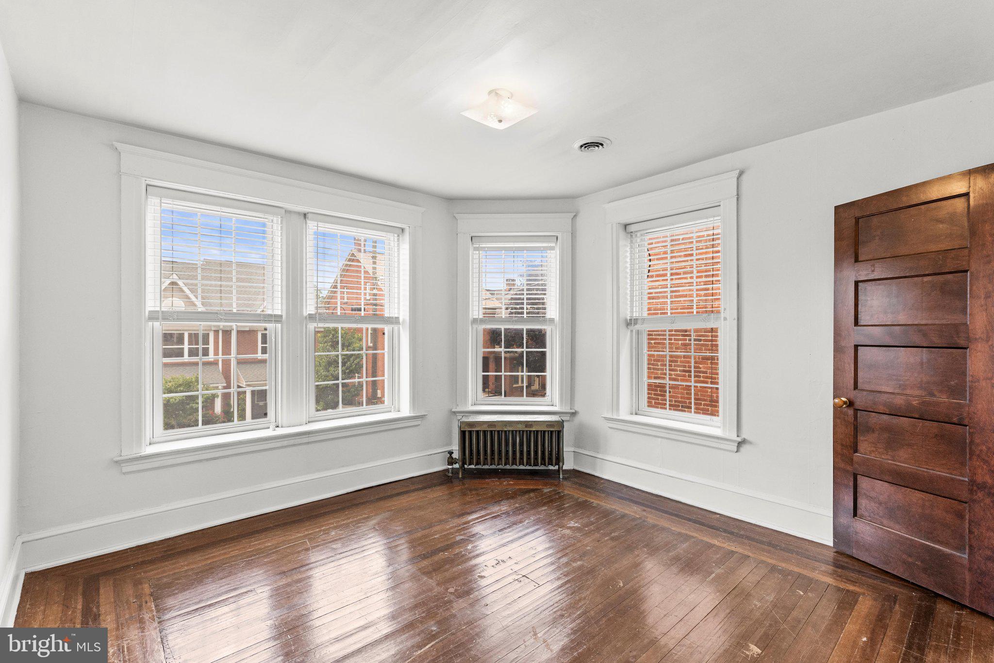 228 Baltimore Street Hanover, PA 17331 - Photo 31 of 57
