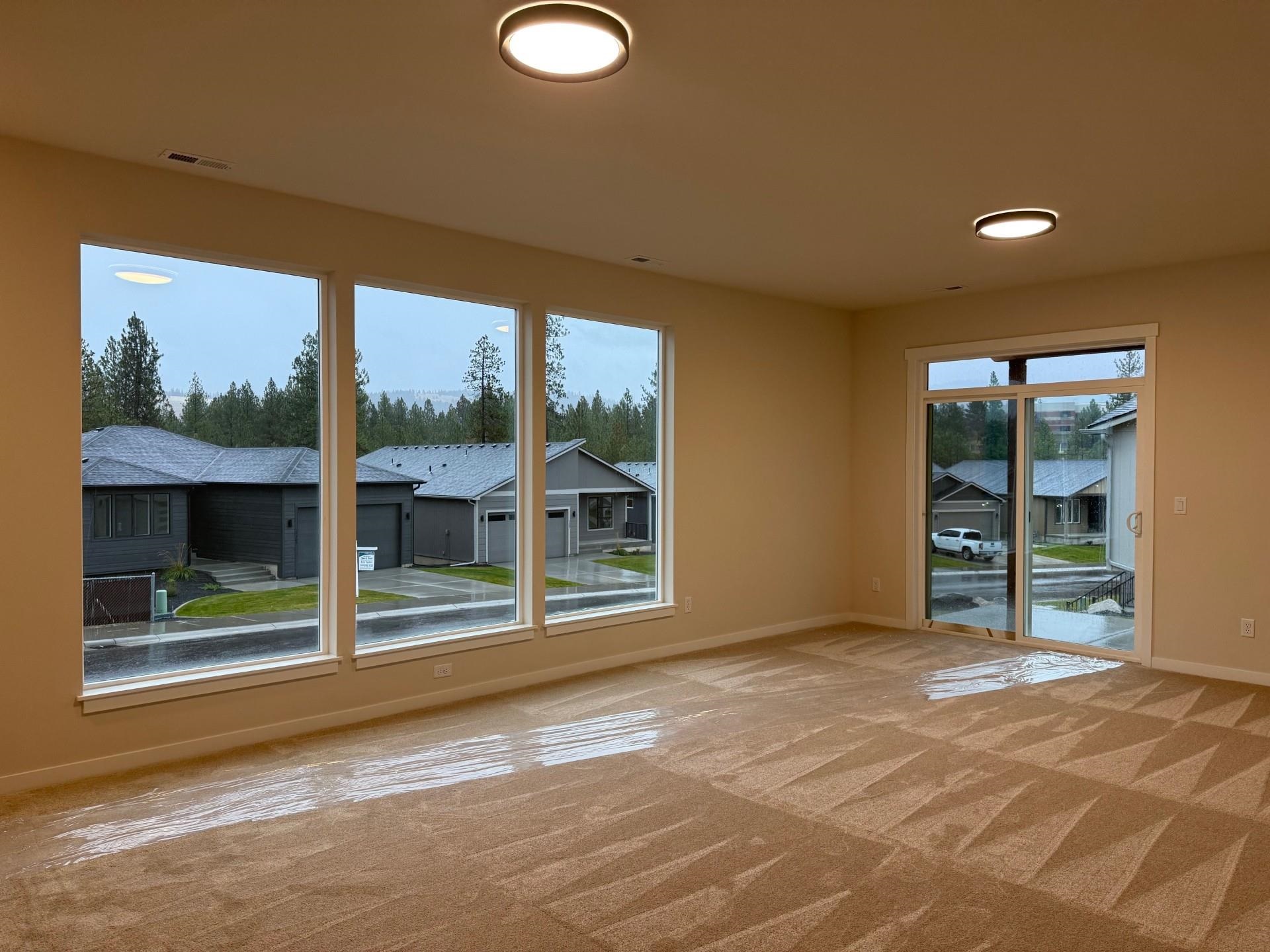 3202 South Custer Lane Spokane, WA 99223 - Photo 14 of 19