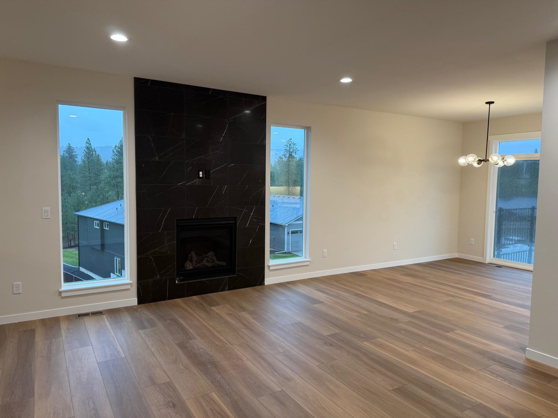 3202 South Custer Lane Spokane, WA 99223 - Photo 4 of 19