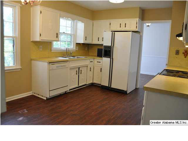 2035 Arnold Road Birmingham, AL 35216 - Photo 8 of 20