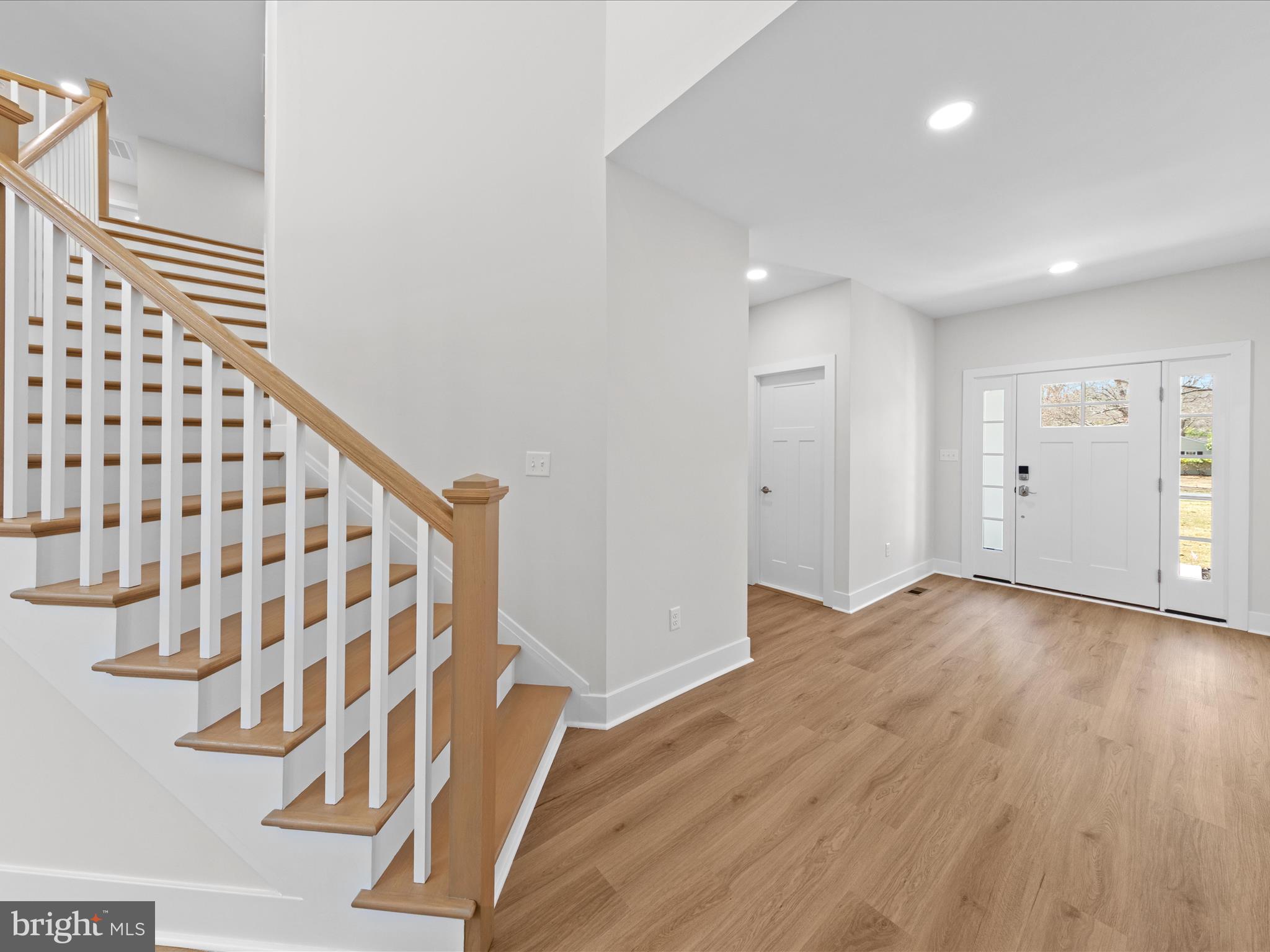 34 Rivers End Drive Seaford, DE 19973 - Photo 17 of 68 Foyer