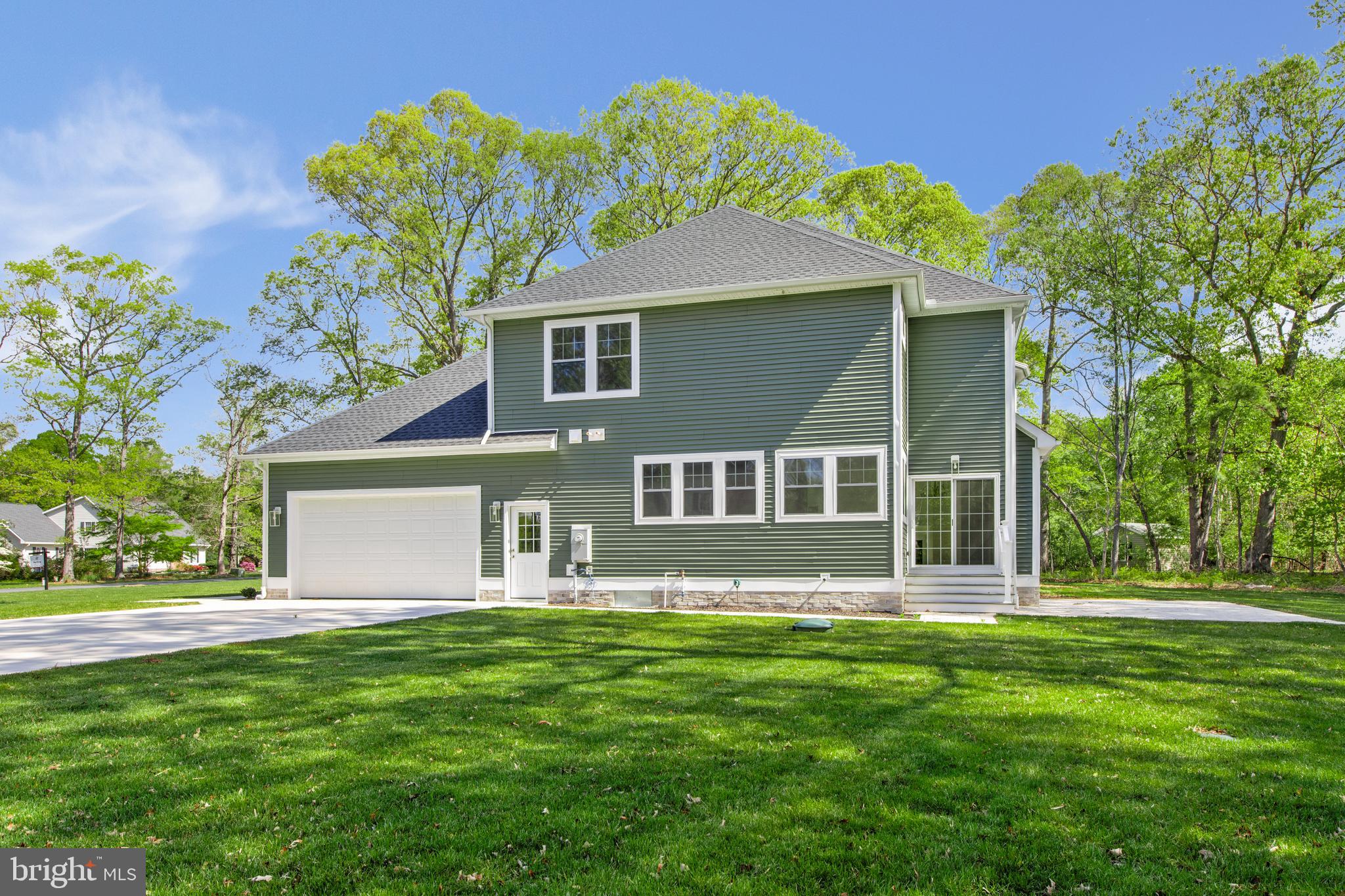 34 Rivers End Drive Seaford, DE 19973 - Photo 69 of 70 a front view of a house with a garden