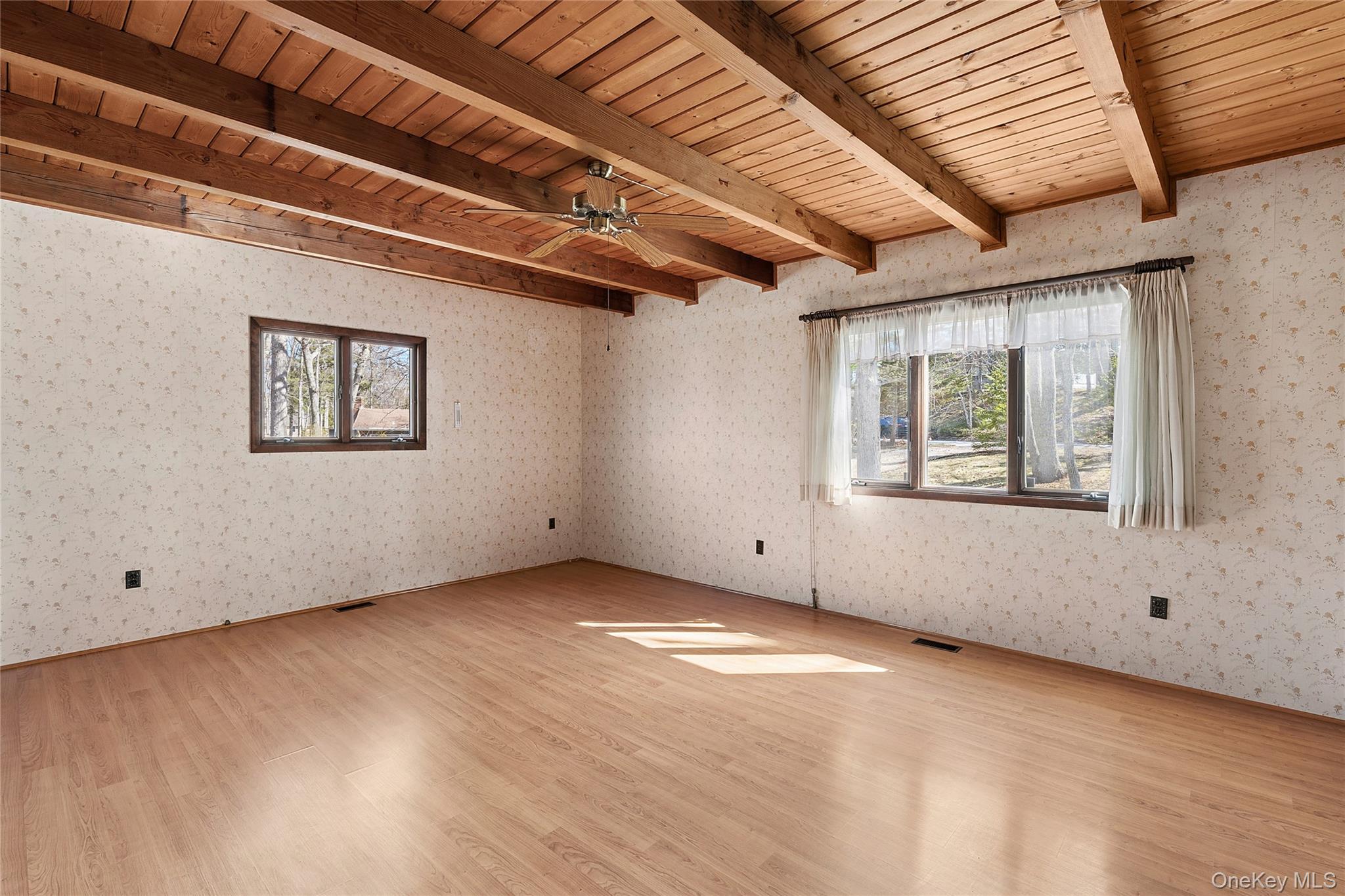 600 Highwood Road Southold, NY 11971 - Photo 6 of 14 Bedroom 1
