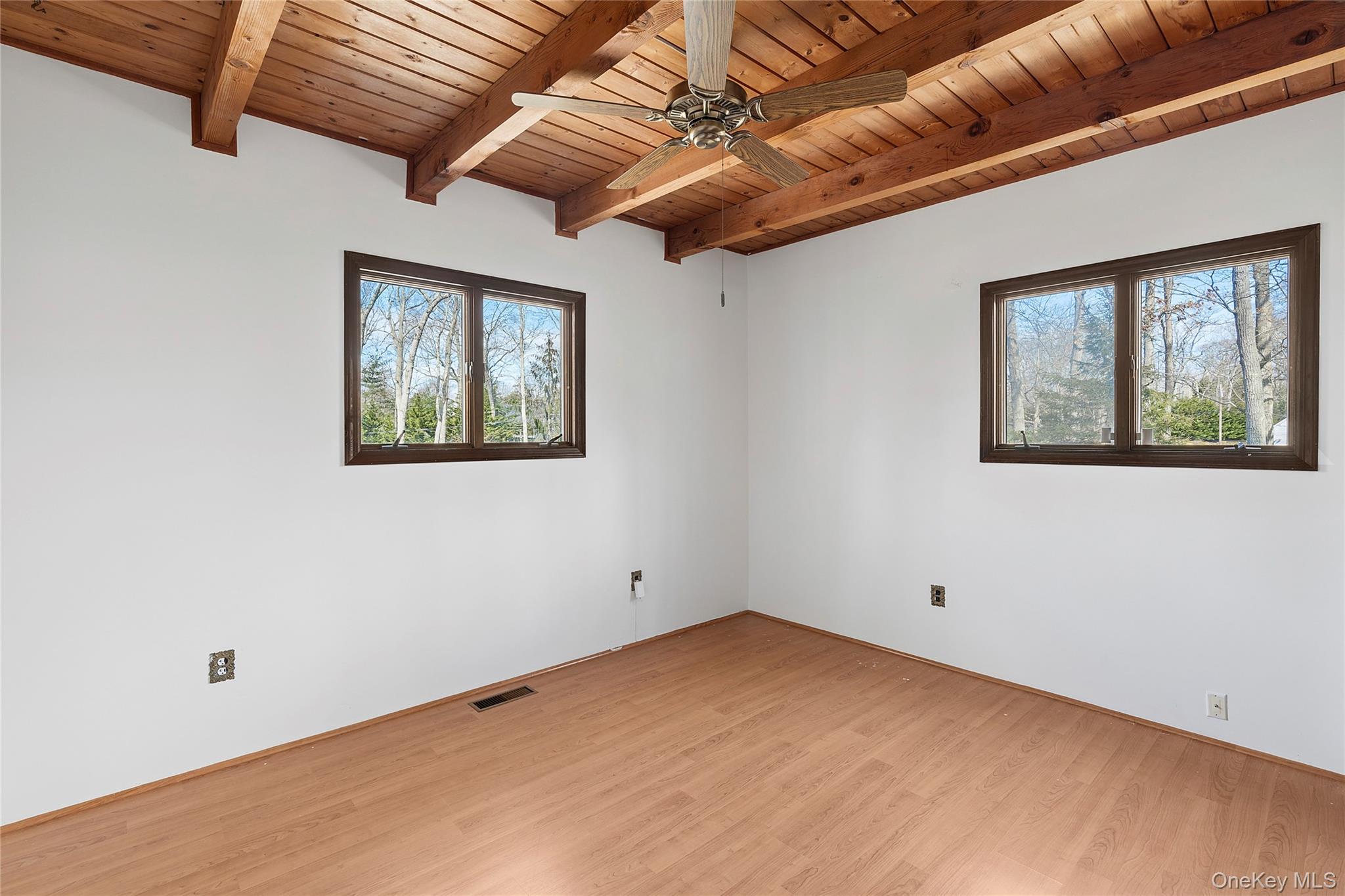 600 Highwood Road Southold, NY 11971 - Photo 7 of 14 Bedroom 2