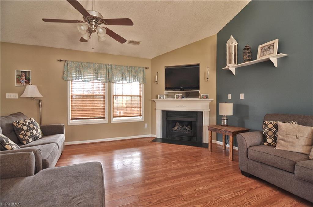 928 Beckner Road Lexington, NC 27292 - Photo 13 of 26 Gallery Image 13