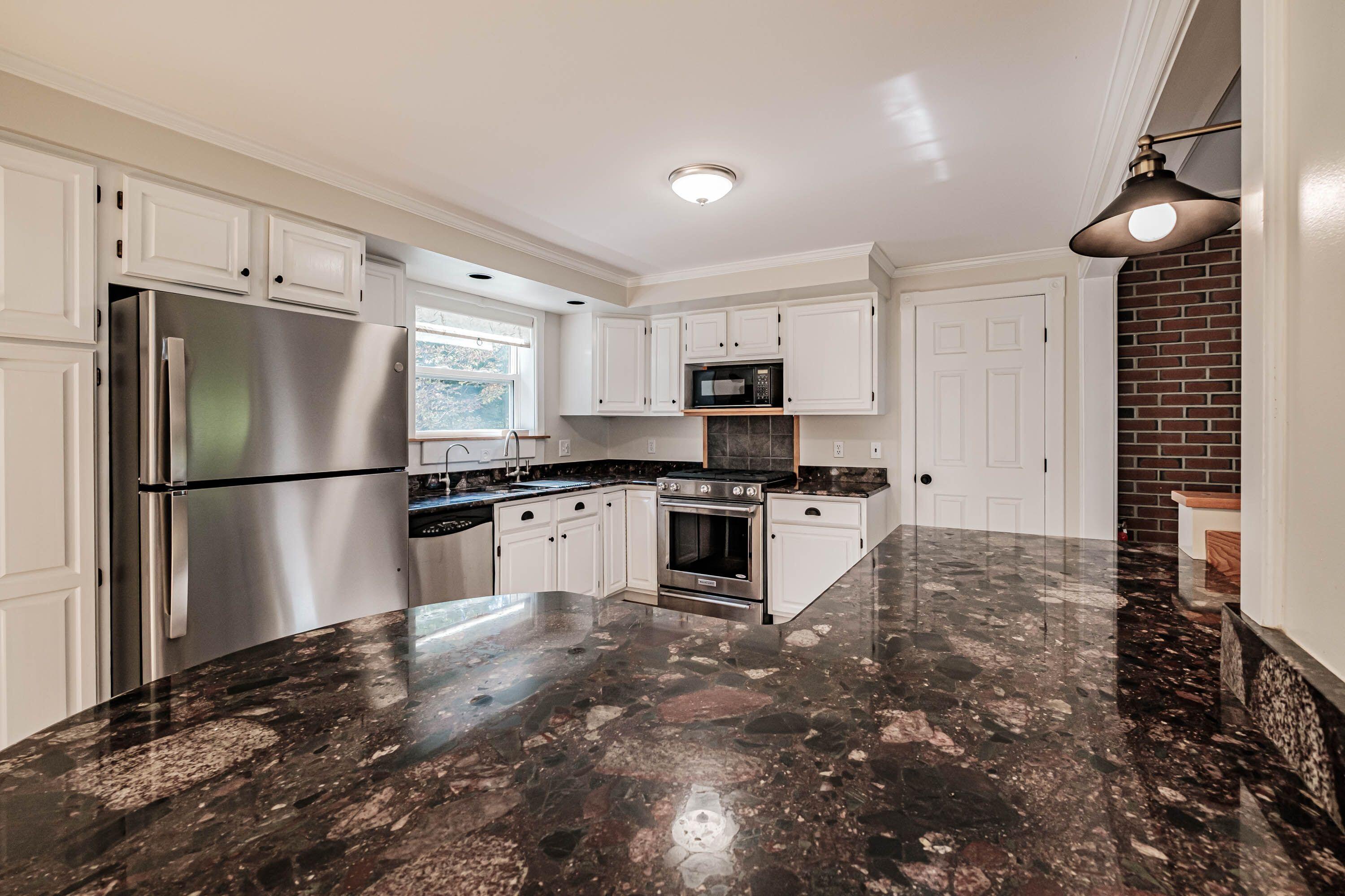 633 Deering Ridge Road Waterboro, ME 04030 - Photo 16 of 36 633 10