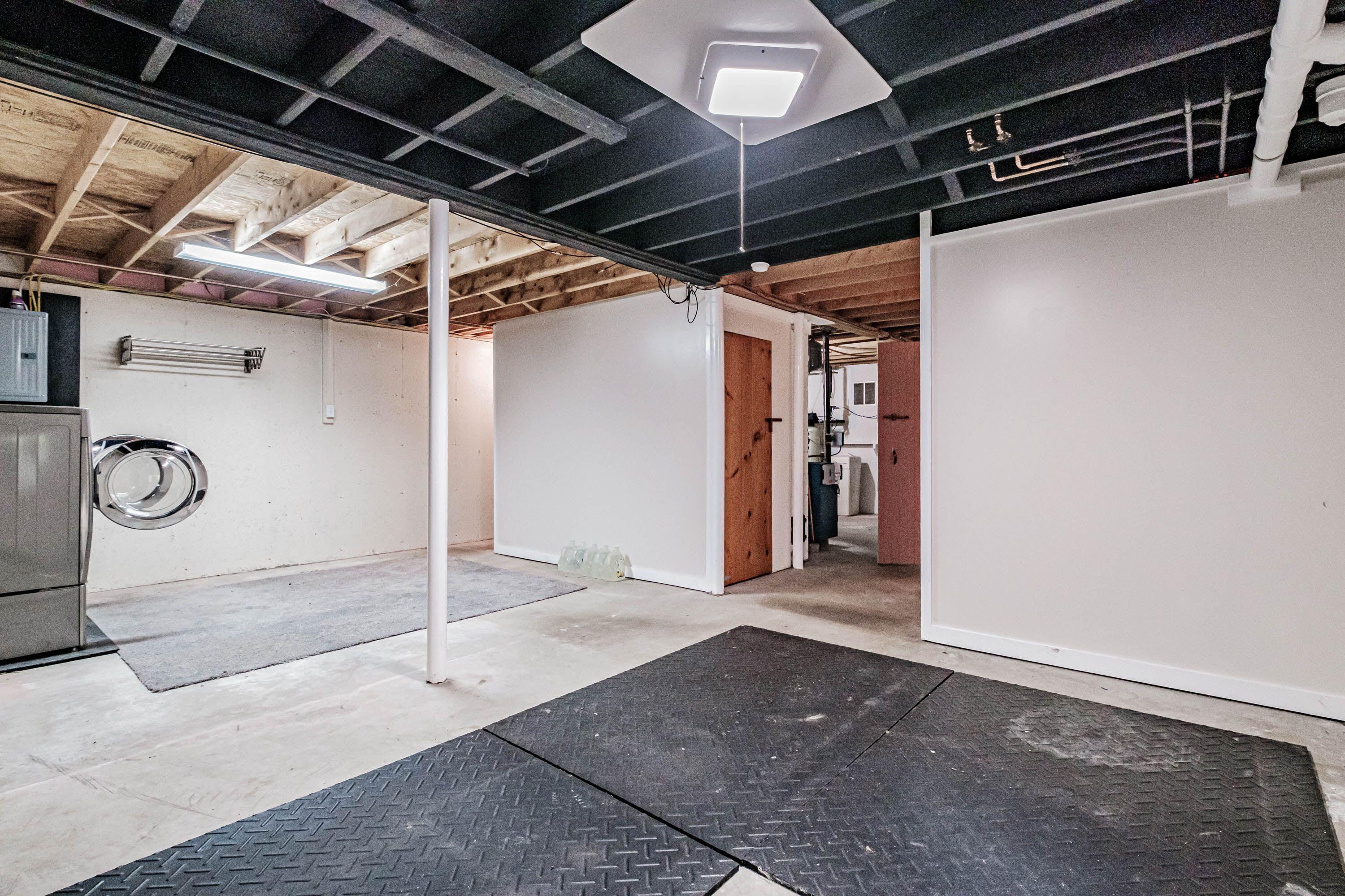 633 Deering Ridge Road Waterboro, ME 04030 - Photo 27 of 36 633 21