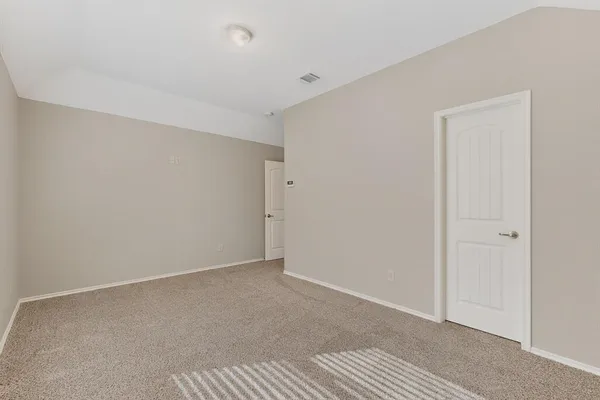 $315,000 | 228 Bob White Drive, Red Oak, TX 75154